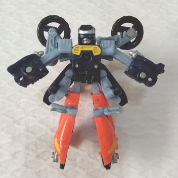 트랜스포머 마이크론 전설 범블