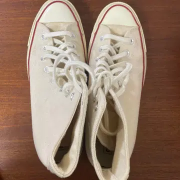 컨디션 최상 CONVERSE 척테일러 하이컷 아이보리