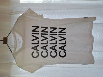 Calvin Klein Jeans 화이트 T셔츠 S/CH