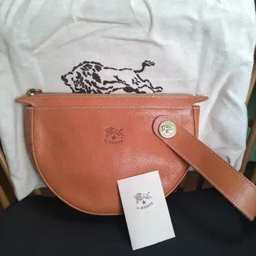 새상품 일비종떼 천연 가죽 가죽 핸드백 클러치백 누메 캐러멜