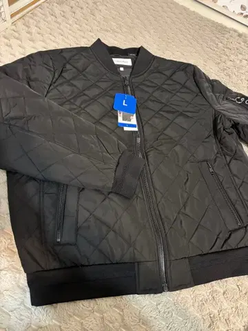 [택 포함 새상품] 캘빈클라인 퀼팅 봄버 자켓 블랙 L사이즈