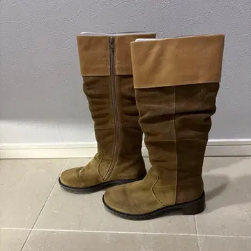 베이지 스웨이드 지퍼 롱 부츠