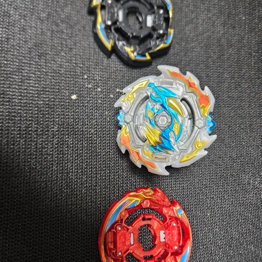 Bulk] MapleStory, Strongest Top Plate, Dragon Village, etc. rubber stickers  #메이플스토리,#메이플딱지,#탑플레이트,#드래곤빌리지,#고무딱지 on Bunjang Global Site.