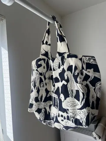 미나 페르호넨 파니니백 라지 동물 패턴 토트백