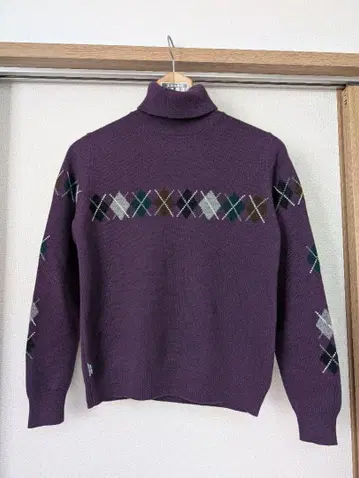 마드모아젤 논논 아가일 하이넥 니트 실크 캐시미어 혼방