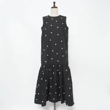 새상품급 ELFRANK 도트 티어드 원피스 블랙 사이즈 F*HD1145