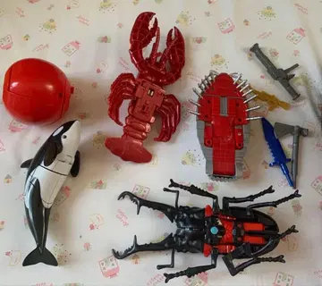 레어 유니트로보 and 더 액세스의 변형 로봇