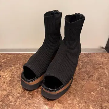 MURUA 니트 오픈토 통굽 부츠 블랙