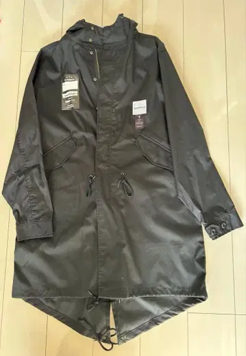 CAMPIONE 카피오네 후드 부착 롱 자켓 블랙