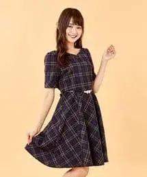 새상품급 셰리에트 바이 프라임 패턴 체크 반팔 A라인 원피스 M