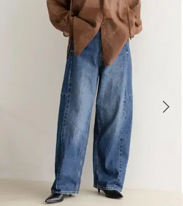 미사용 새상품 커브 데님 로리즈팜