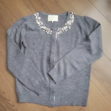 체스티 그레이 비쥬 포함 긴팔 가디건