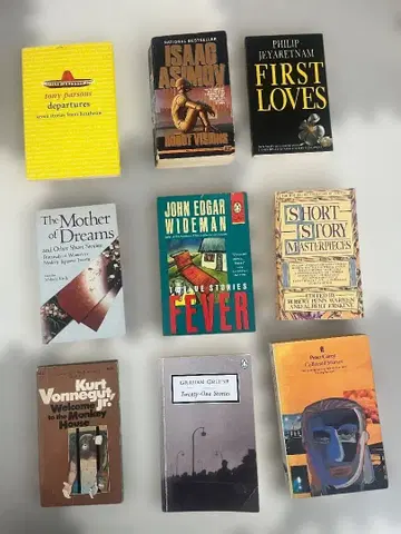 9 English books.