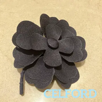 새상품 CELFORD 셀포드 심메트리 코사지 브로치 네이비