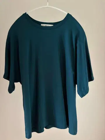 ebure 다크 그린 반팔 T셔츠