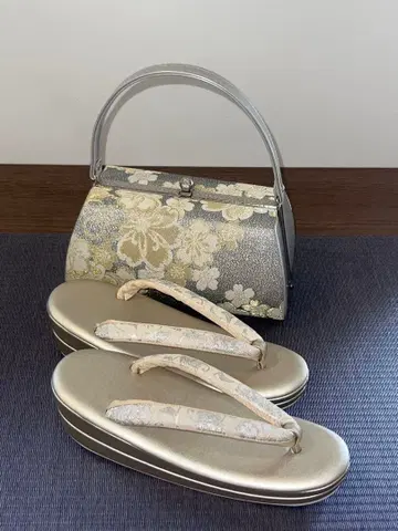 꽃무늬 골드 조리와 핸드백 세트
