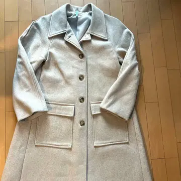 My Balentin 베이지 롱 코트