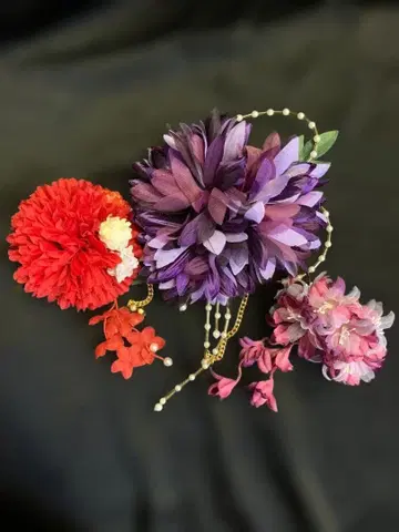보라색 꽃 장식 헤어 액세서리