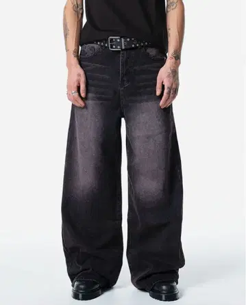 메네스 menes 페이드 가공 블랙 배기 데님