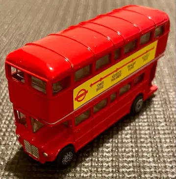 런던 버스 미니카 빨간색 더블데커