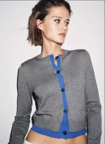 새상품 ZARA 콤비니트 가디건 S 사이즈
