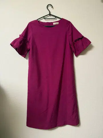 테치치 소매 프릴 원피스