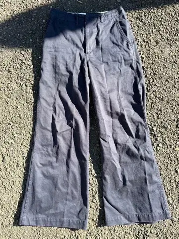 HYKE 그레이 치노 팬츠 사이즈 2