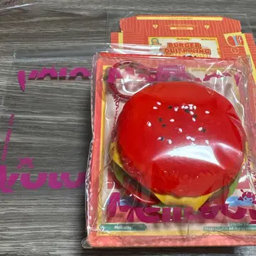 멜로 조이 레드 퀸 버거