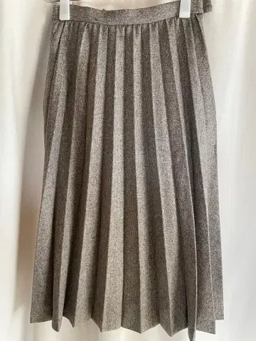 그레이 계열 플리츠 스커트 울 혼방