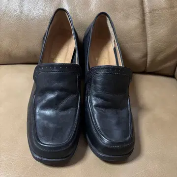 키다리 아저씨 블랙 힐 포함 로퍼