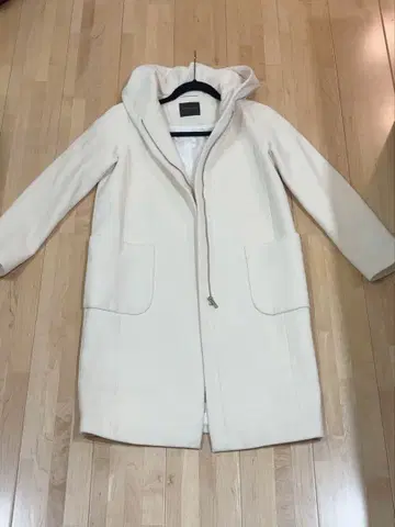 투모로우랜드 후드 부착 울 코트 아이보리