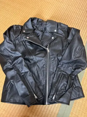 [유니클로] 블랙 라이더 자켓 M 사이즈