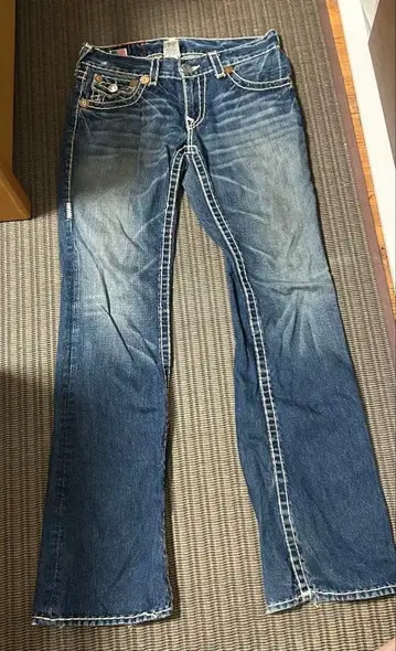 트루 릴리젼 빌리 슈퍼 T 데님