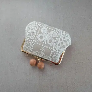 1249 미나 페르호넨 forest tile 가마구치 파우치