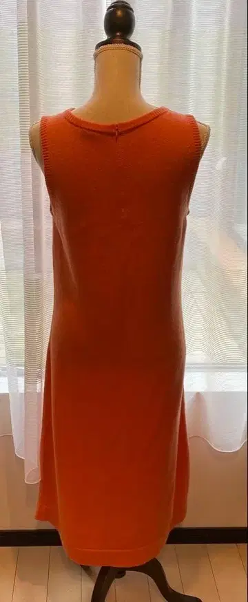 오렌지 슬리브리스 원피스 캐시미어 아크릴