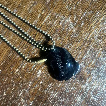 Motive 도그택 목걸이 블랙