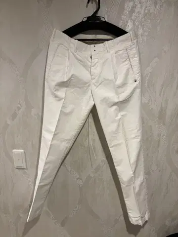 인코텍스 화이트 치노 팬츠