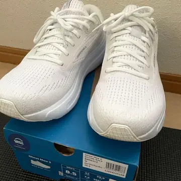 BROOKS GHOST MAX 2 화이트 26.5cm