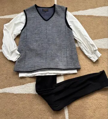 [ 새상품 ] BEAMS ( 빔즈 ) 체크 무늬 니트 베스트, 사이즈 M