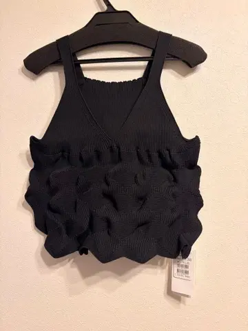 Vin 3D 니트 뷔스티에 블랙 야마다야