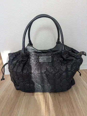 케이트 스페이드 블랙 퀼팅 마더 토트백