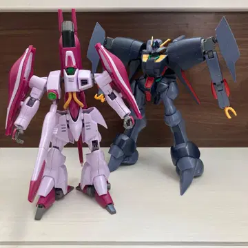 정크 [12] 건담 프라모델 2체 세트