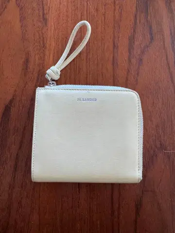 JIL SANDER 이단 접이식 지갑 크림색