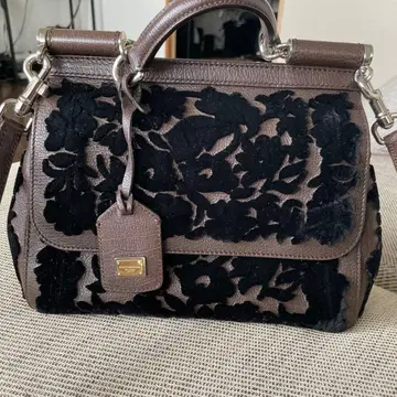 돌체앤가바나 숄더백