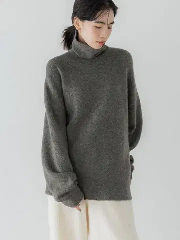 crewre 멜란지 하이넥 루즈 니트 사이즈 3 모카 그레이