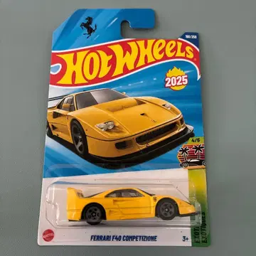 Hot Wheels 페라리 F40 컴페티치오네