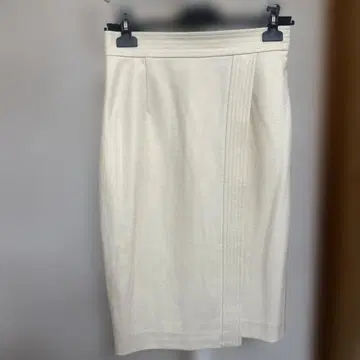 UNITED ARROWS 화이트 타이트 스커트