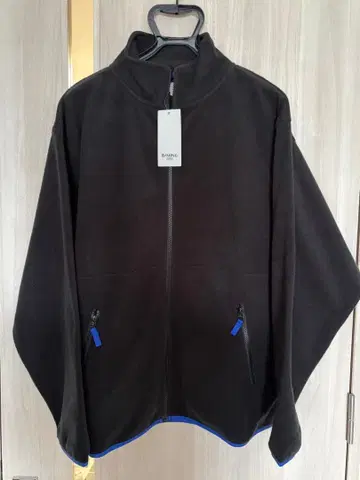 [새상품] B:MING by BEAMS 블랙 플리스 자켓 L 사이즈