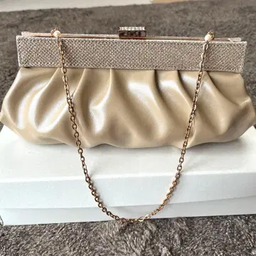 [ 새상품급 ] AIMER 체인 달린 파티백 클러치백