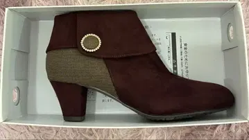 EVOA 버건디 스웨이드 펌프스